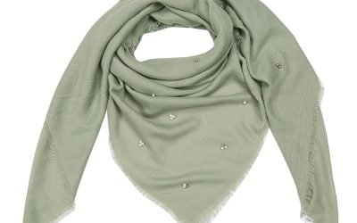 Sjaal Tiny Beads groen groene dames sjaals kralen parels details musthave fashion omslagdoeken shawls kopen bestellen