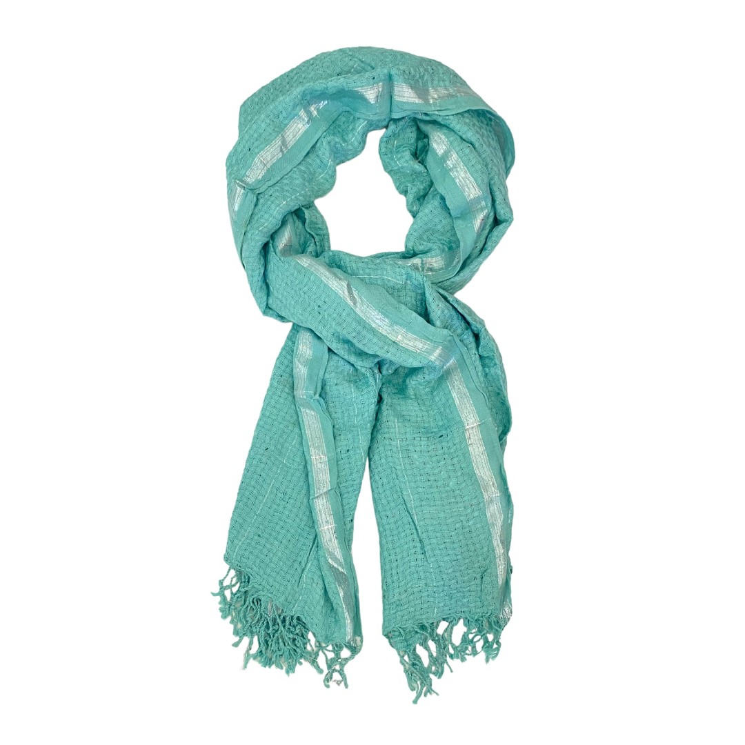 Sjaal-Amayzine-blauw-blauwe-geweven-dames-sjaals-lange-franjes-musthave-fashion-light-blue-Scarfs-shawls-online-100x100