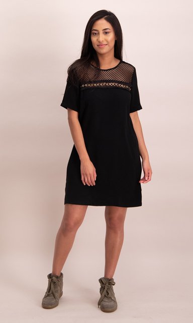 Little Black Dress zwart zwarte korte jurk gouden details rits kopen online jurken kopen bestellen