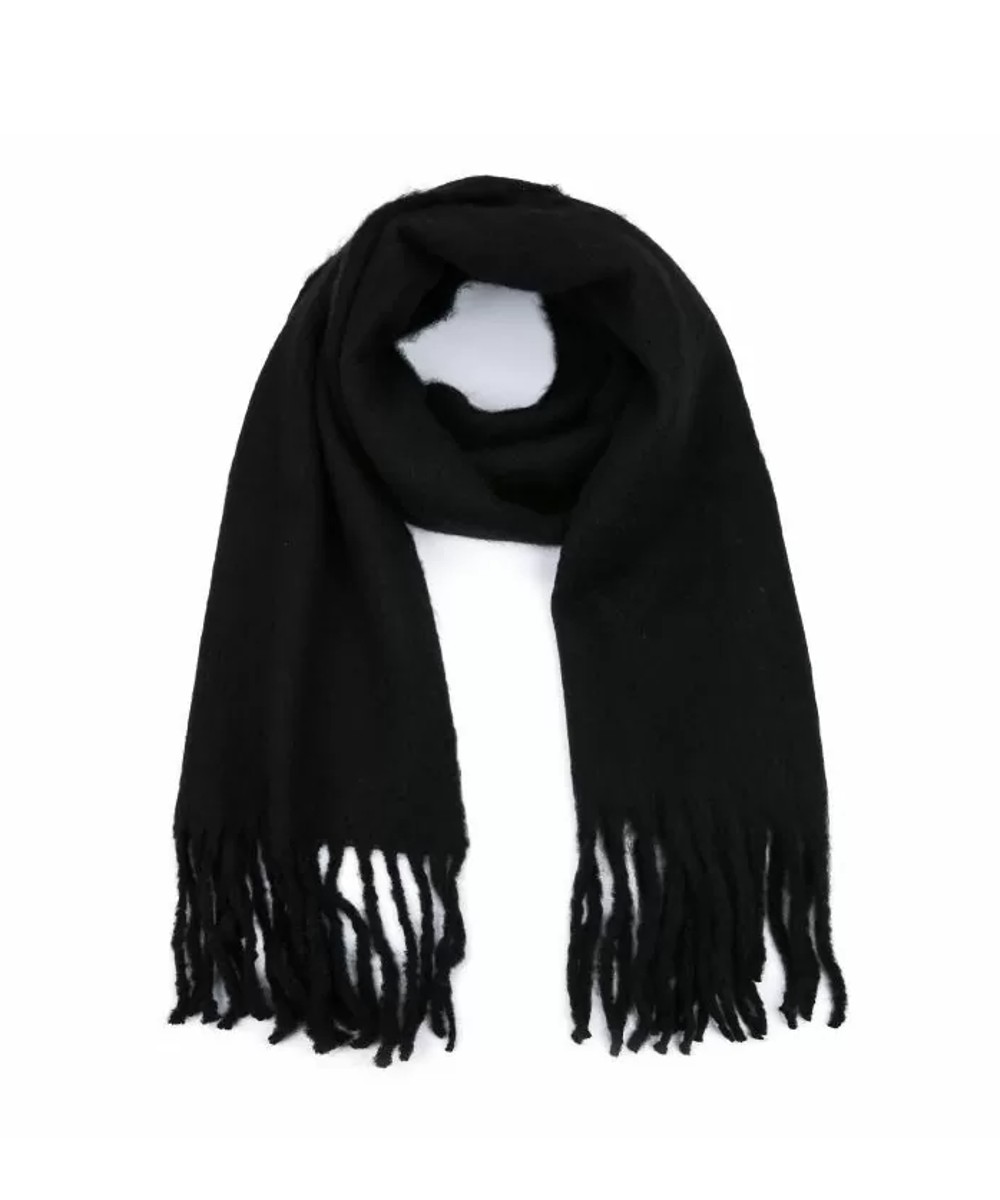 Wintersjaal Warm Bliss zwart zwarte lange dikke warme sjaals omslagdoeken lange fringe kopen bestellen