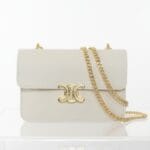 Beige Schoudertas Celia beige leren leer schoudertassen ketting hengsel gouden gesp kopen bestellen31