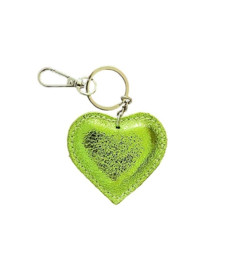 Groen-Sleutelhanger-Metallic-Hart-appeltjes-groen-sleutel-hangers-tas-hashangers-leren-hartjes-zilver-beslag-kopen-bestellen