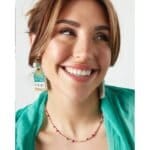 Kralen-Oorbellen-Cheers-mint-wit-gouden-kralen-tekst-cheers-statement-champagne-oorbellen-earrings-kopen-bestellen-details