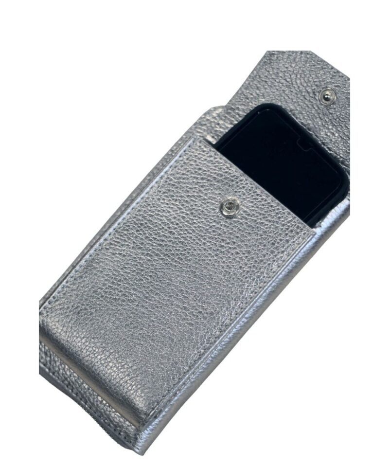 Lederen-Telefoontasje-Metallic-antraciet Zilver-zilveren-portemonnee-schoudertasje-handige-giuliano-tas-kopen-bestellen-lederen-schoudertasje-lang-2-vakken- 1