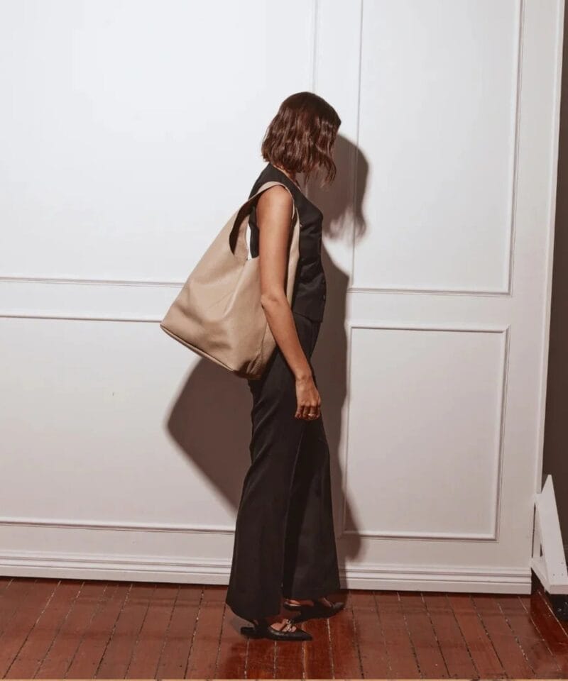 Leren Boho Shopper taupe leren handtas handtassen shoppers ruime tassen metallic leer kopen bestellen3