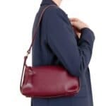 Leren Handtas Doda wijnrood rode bordeaux leer schoudertassen crossbodytassen chqiue dames tassn italiaans leer kopen achter model2