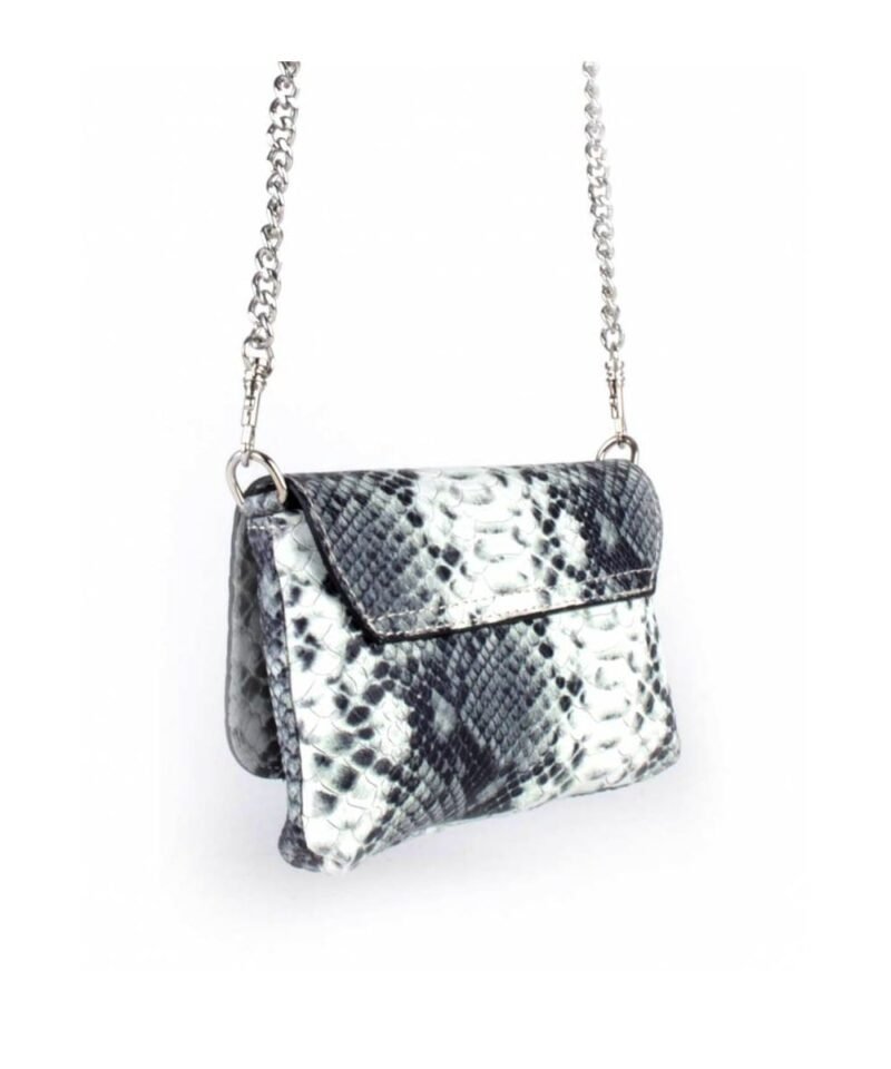 Leren-Schoudertas-Classic-snake-wit-witte-zwart-creme-leer-slangenprint-lederen-tasjes-lang-zilveren-ketting-hengsel-bags-achter