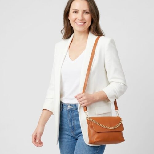 Leren-Schoudertas-My-Chain-camel-cognac-leer-leder-tassen-met-schakelketting-detail-handtassen-kopen-bestellen-hengsel model