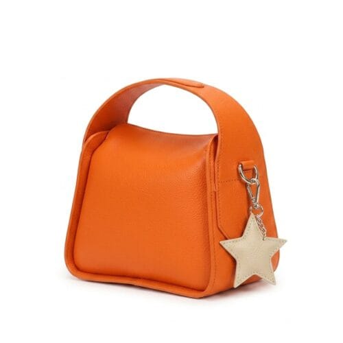 Leren Sleutelhanger Ster beige trendy stervorimige leren sleutelhangers tashangers bag charms kopen bestellen-model