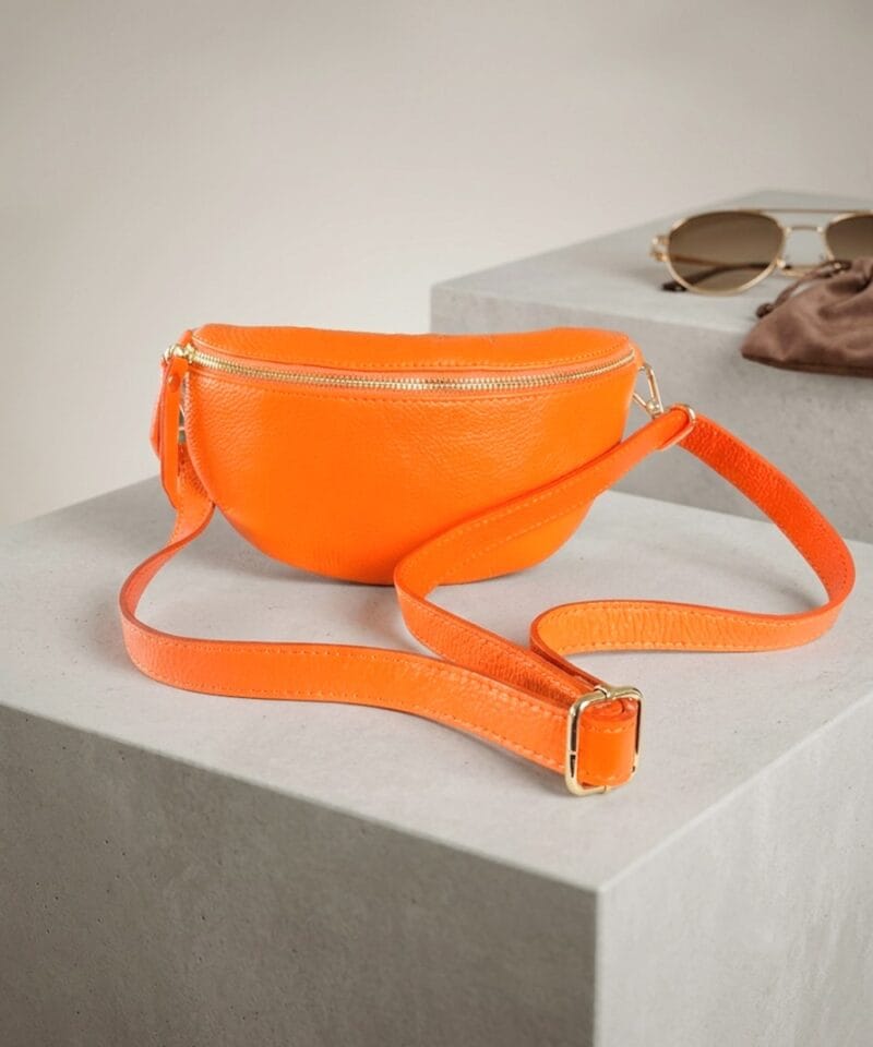 Leren heuptas -oranje-goud beslag bumbag-schoudertas-rits-crossbody-bag-tassen-kopen-bestellen-goedkope-lederen-tassen-