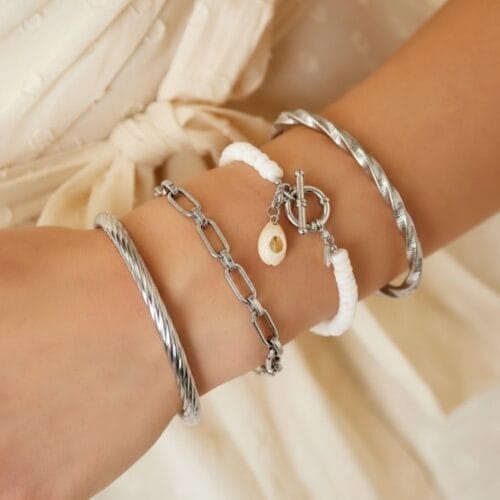 Schakelarmband-Cindy-zilver-zilveren-dames-armband-yehwang-sieraden-kopen-bestellen model