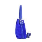 Suede Schoudertas Furia kobalt blauw blauwe suede leren tassen leren hengsel en onderkant italiaans leren tassen kopen bestellen zijkant