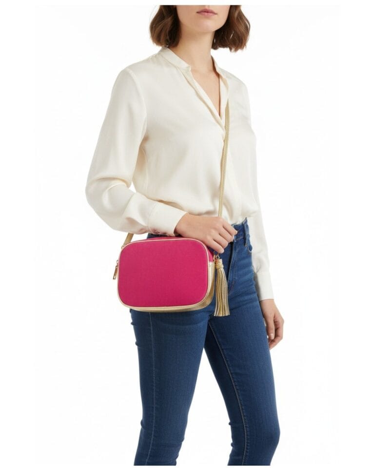 Suede Schoudertas Leren Kwastje roze pink suede met metallic gouden tassle schoudertassen tassen leer kopen bestellen model