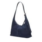Suede Schoudertas Ofelia donker blauw blauwe ruime schoudertas leren hengsel trendy italiaans leer tassen kopen bestellen