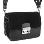 Tas-Favo-black-zwart-zwarter-tas-tassen-met-verstelbare-band-hengsel-zilveren-studs-dames-tassen-online-kopen