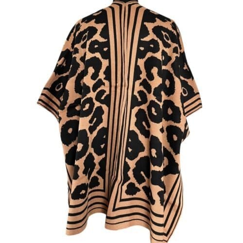 Camel Poncho Leopard Print-bruin-zwarte-luxe-ruime-ponchos-cape-leopard-print-kopen-bestellen-achter