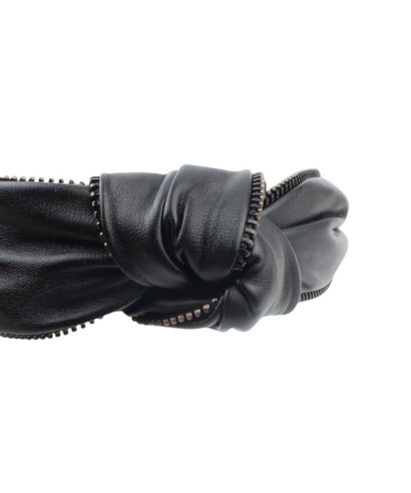 Diadeem-Rits-zwart-zwarte-haar-bandeaux-haarbanden-diademen-haarbandeaux-gouden-rits-haar-accessoires-online-kopen-detail- -Photoroom