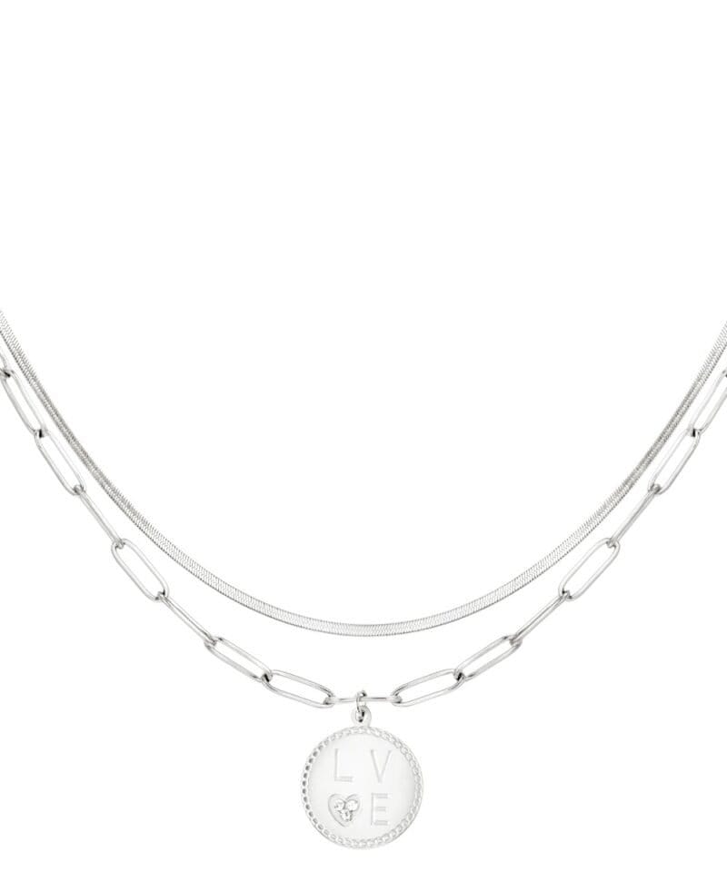Dubbele-RVS-Ketting-Love-zilver-zilveren-twee-kettingen-met-bedel-tekst-love-trendy-sieraden-leuke-dames-stainless-steel-kopen-bestellen--Photoroom