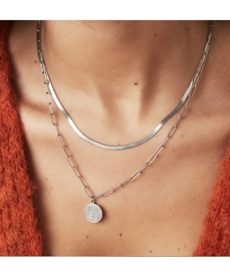 Dubbele-RVS-Ketting-Love-zilver-zilveren-twee-kettingen-met-bedel-tekst-love-trendy-sieraden-leuke-dames-stainless-steel-kopen-bestellen--model