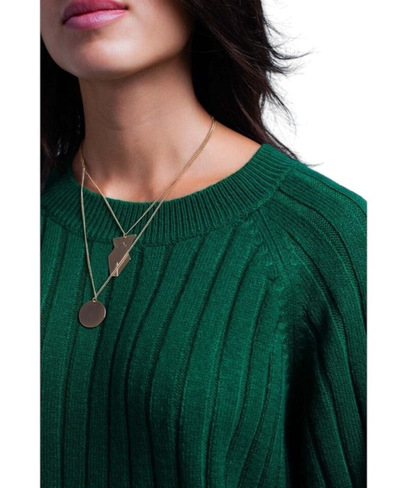 Groene-Trui-Billy -groen groene-dames-truien-kabel-gebreid-met-wijde-mouwen-en-streep-fashion-sweaters-online-kopen-warme truien detail-Photoroom