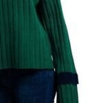 Groene-Trui-Billy -groen groene-dames-truien-kabel-gebreid-met-wijde-mouwen-en-streep-fashion-sweaters-online-kopen-warme truien details-Photoroom