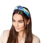 Haarband Diadeem Spring blauwe blauw kleurrijke multi print gekleurde haarbanden diademen dames haaraccessoires kopen bestellen model-Photoroom