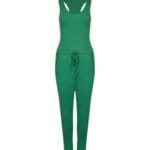 Jumpsuit-Sporty-smaragd-groen-groene-playsuit-ribbel-ribgebreid-stof-trendy-dames-kleding-kopen-bestellen-festival-Photoroom