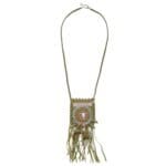 Ketten-Boho-Bull-Skull-groen-groene-lange-ketting-met-klein-tasje-boho-bedels-franjes-trendy-festival-kopen-Photoroom