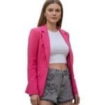 Korte Spijkerbroek Paint Jeansshort-korte-spijkerbroek-zwart-met-print-tekst-do-not-wait-trendy-dames-shorts-broeken-jeans-kopen-bestellen-model1-Photoroom