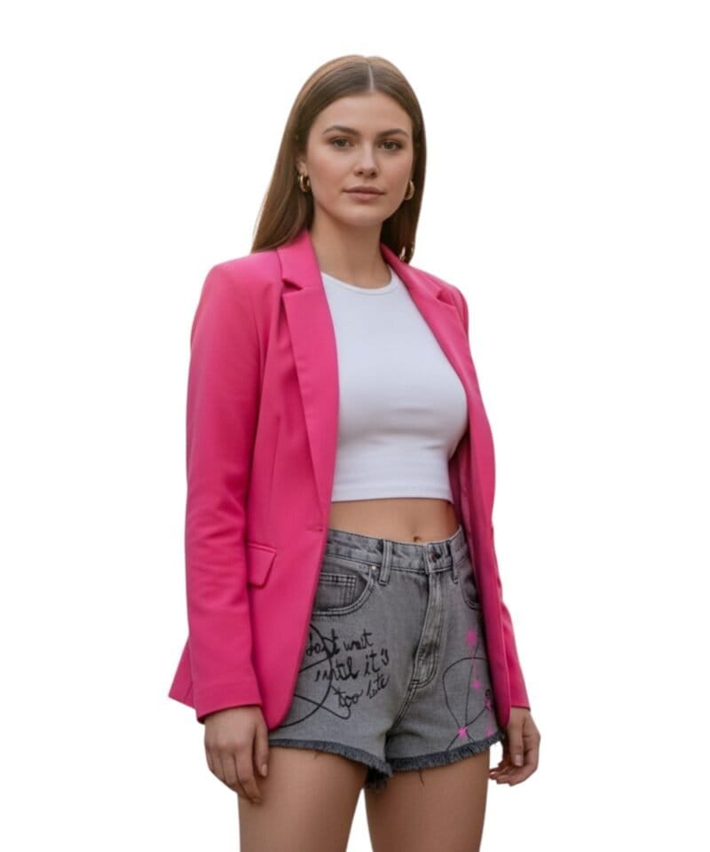 Korte Spijkerbroek Paint Jeansshort-korte-spijkerbroek-zwart-met-print-tekst-do-not-wait-trendy-dames-shorts-broeken-jeans-kopen-bestellen-model1-Photoroom