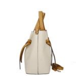 Leren Handtas Brenda beige met cognac hengsel en details rode voering extra binnentas bag in bag leder chic kantoortassen kopen zijkant