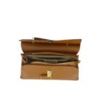 Leren Handtas Fulvia cognac kleine leren handtas flap goud beslag lang hengsel dames italiaans chique binnenkant-Photoroom