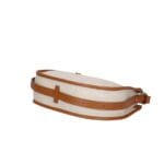 Leren Handtas Nuccia beige half ronde schoudertas cognac hengsels details chique trendy dames tassen leer kopen onderkant