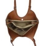 Leren Schoudertas Manuela cognac ruime leren schoudertassen shoppers meervaks soepel chique tassen kopen bestellen binnenin