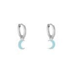 Oorbellen-Pastel-Moon-zilver-zilveren-oorbellen-met-blauw-blauwe-halve-maan-moon-bedel-evil-eye-oorbellen-kopen-Photoroom