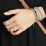 Ring-Wavy-Leaf-zilver-zilveren-open-ringen trendy open dames ringen bladeren details kopen bestellen-model