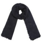 Sjaal-Preppy-zwart-zwarte-warme-wollen-fashion-shawls-dames-sjaals-lange-sjaal-wollen-winter-accessoires-online-kopen-bestellen-omslagdoek-Photoroom