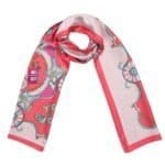 Sjaal-Silky-Circus-roze-pink-lange-glans-dames-sjaals-met-gekleurde-print-musthave-scarfs-shawls-online-bestellen-Photoroom