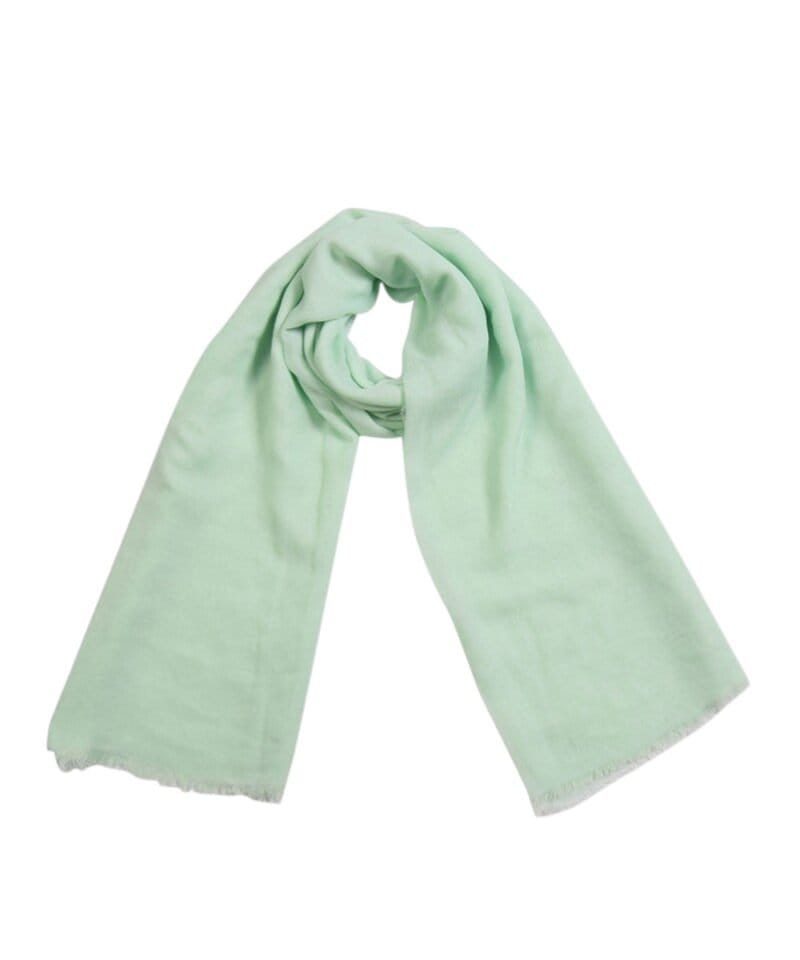 Sjaal-Sweetheart-mint-turquoise-lange-dames-sjaals-omslagdoek-katoen-shawls-yellow-online-fashion-musthaves-vierkante-sjaal-Photoroom