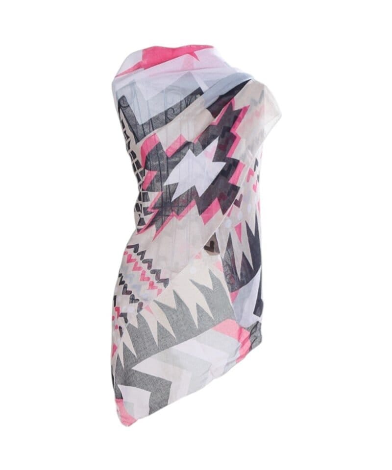 Sjaal-hectic--zwart-zwarte-viscose-dames-jaals-omslagdoeken-wit-met-gekleurde-print-aztec-musthave-fashion-sjaal-Photoroom
