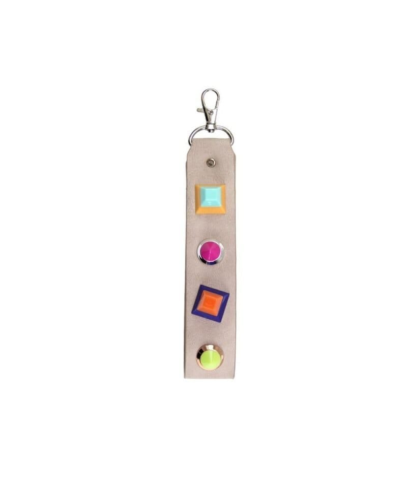 Sleutelhanger-Colour-Blocking-beige-nude-creme-sleutelhangers-neon-gekleurde-studs-Keychain-musthave-fashion-items-online-bestellen