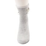 Sokken-Pearl-Flower-grijs-grijze-korte-dames-sokken-met-witte-grijze-parel-bloemen-detail-musthave-fashion-socks-festival-dames-sokken