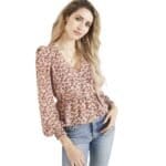 Top-Spring-Roses-roze-wit-witte-dames-top-truitjes-lange-mouwen-romantisch-v-hals-kleding-trendy-kopen-bloemen-omslagtop-Photoroom-Photoroom