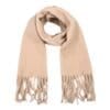 Wintersjaal-Warm-Bliss--hazelnoot-lange-dikke-warme-sjaals-omslagdoeken-lange-fringe-kopen-bestellen-Photoroom