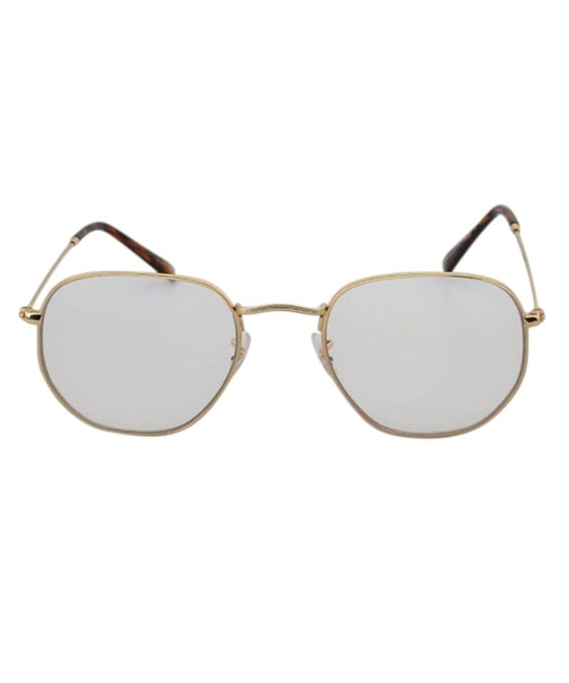 Zonnebril-Tough-Girl goud-licht-grijs-grijze-glazen-gouden-montuur-hippe-fashion-piloten-brillen-iets-hoekig-brillen-2018-2019-shop-online-goedkoop-bestellen-Photoroom