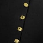 Zwart Vest Gouden Knopen zwarte lange mouwen trendy dames vesten cardigan warm chique fashion detail1-Photoroom