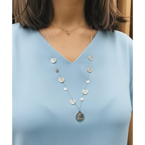 Ketting Many Coins-zilver-zilveren-schakelkettingen-met-muntjes-layerd-necklages-fashion-musthaves-kopen model