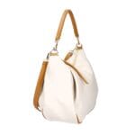 Leren Schoudertas Rosan beige ruime zacht leren schoudertas cognac hengsel details leder tassen dames kopen bestellen zijkant