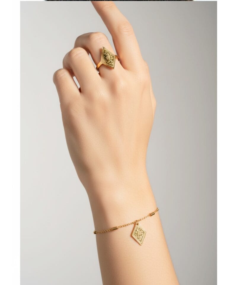 Ring en armband Leopard-Spots-Goud-gouden-dames-open-ringen-verstelbare-fashion-driekhoeks-rvs-ringen-kopen