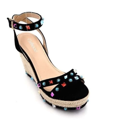 Zwarte Sleehak Studs zwart-zwarte-sleehakken-wedges-hoge-schoenen-dames-kleurde-studs-gekleurde-stenen-zomer-musthave-fashion-shoes-online-e1528643492884